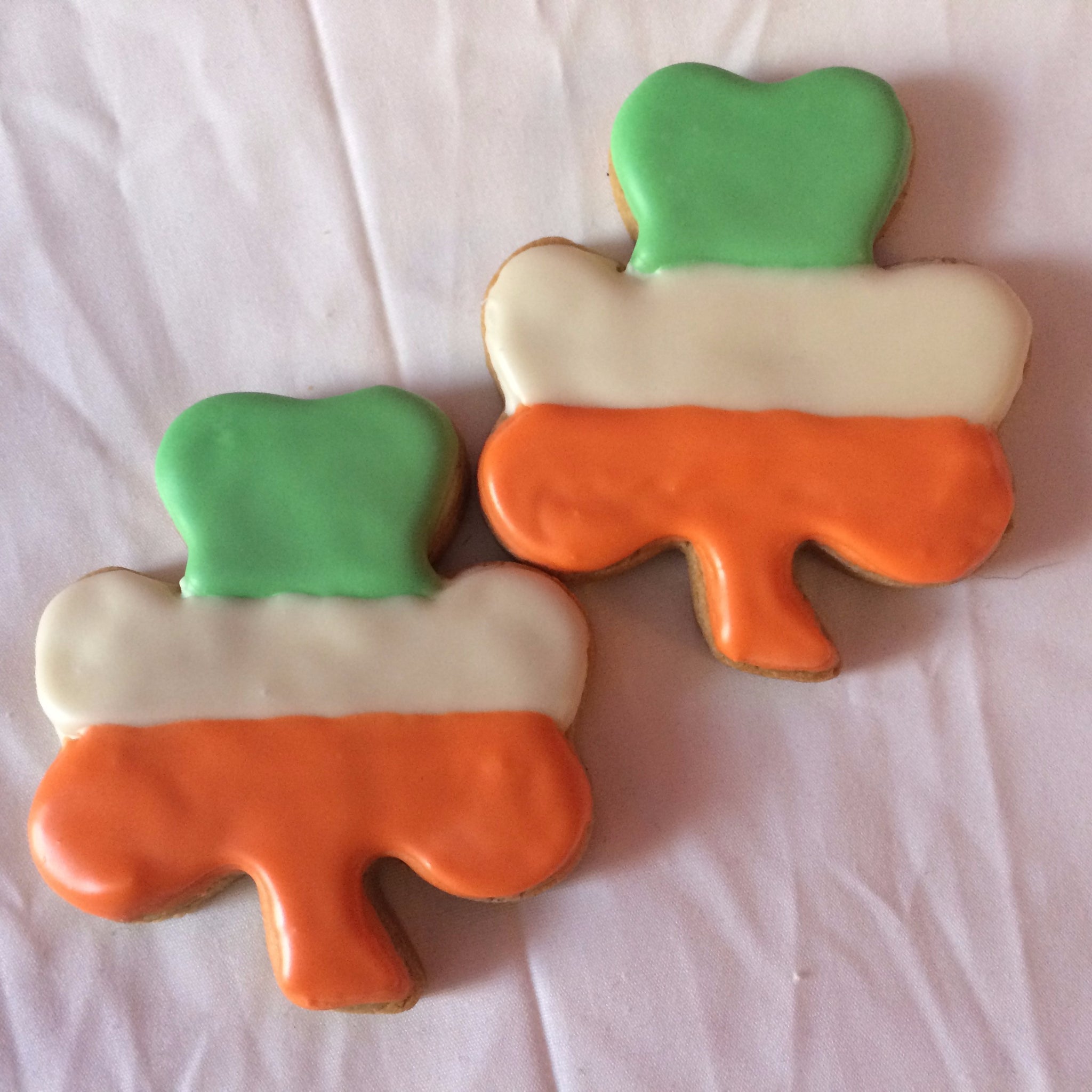 Irish Flag Shamrocks (Qty 12)